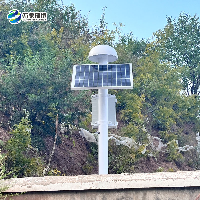 ??滑坡、地裂監(jiān)測預(yù)警系統(tǒng)主要監(jiān)測微小位移量變化